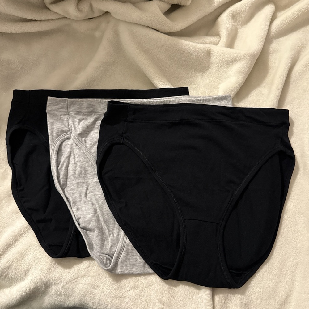Jockey Women's 3-Pack Bikini Briefs in Black and Heather Gray